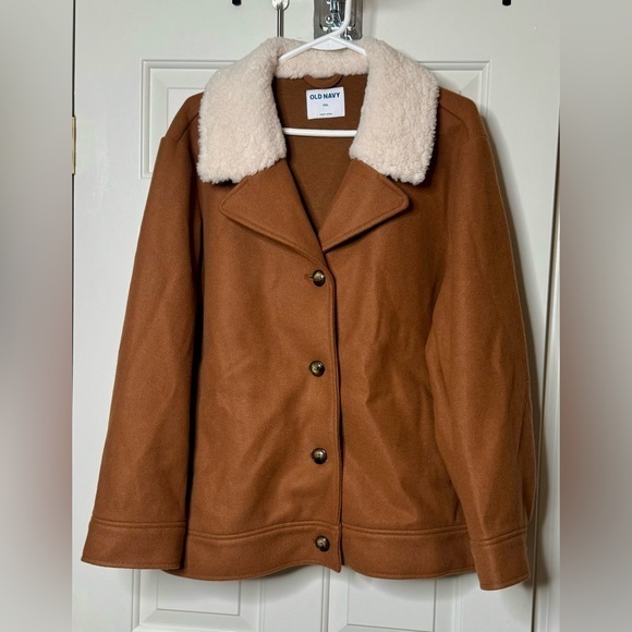 Old Navy XXL Sherpa Coat REDUCED ❗️ - Picture 1 of 9